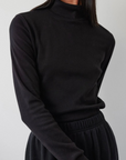 Easy Turtleneck - Black